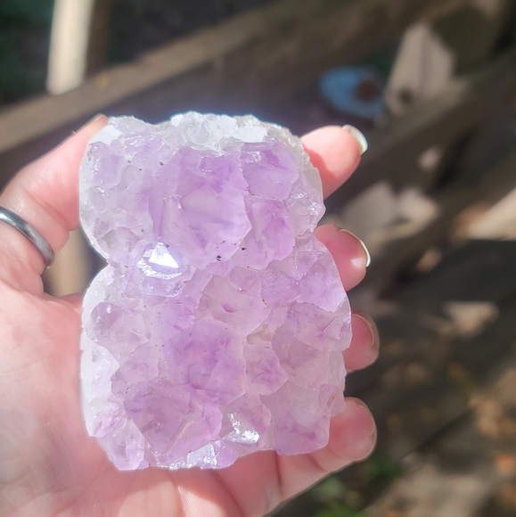 Cute raw Amethyst owl hancarved crystal 3" tall - Picture 9 of 10